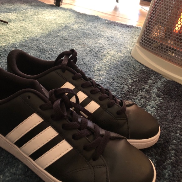 Adidas Black leather shoes - Picture 3 of 3